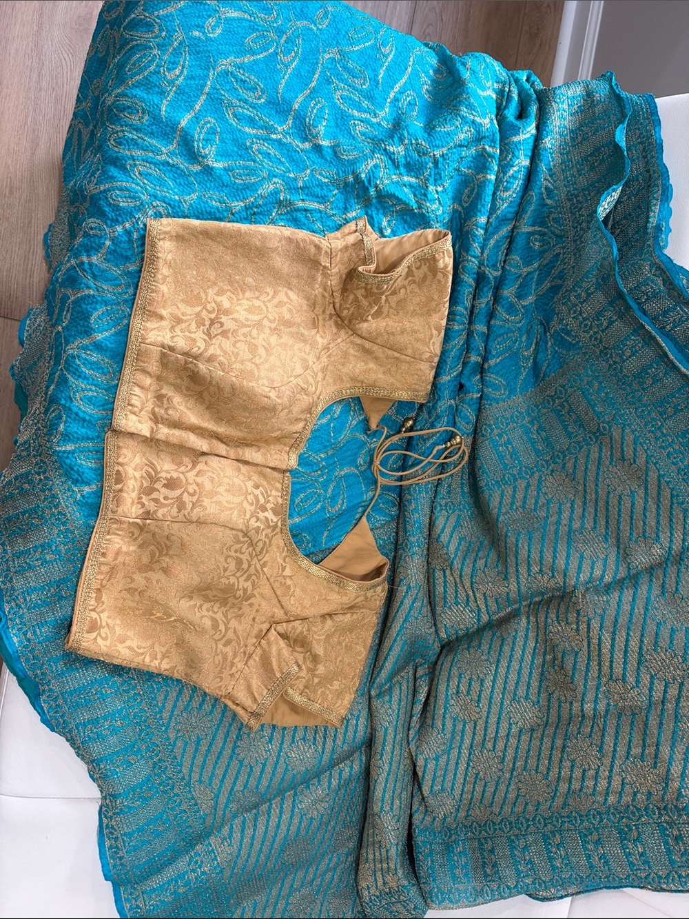 Gold Brocade Women’s Blouse - Elegant Short Sleeve Saree Blouse